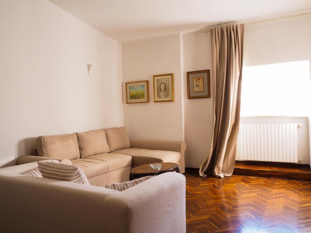 Ferienwohnung Terrazza Cavour Bari Exterior foto