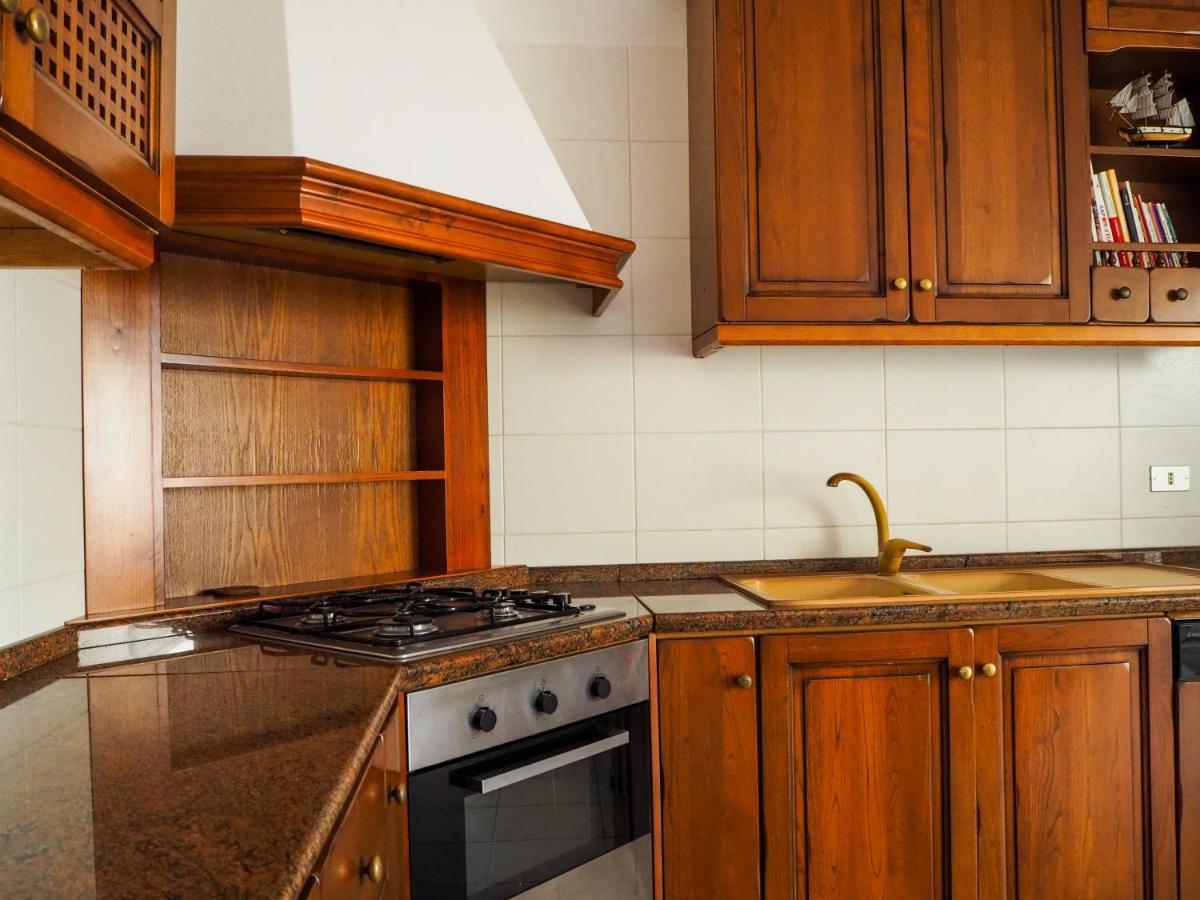Ferienwohnung Terrazza Cavour Bari Exterior foto