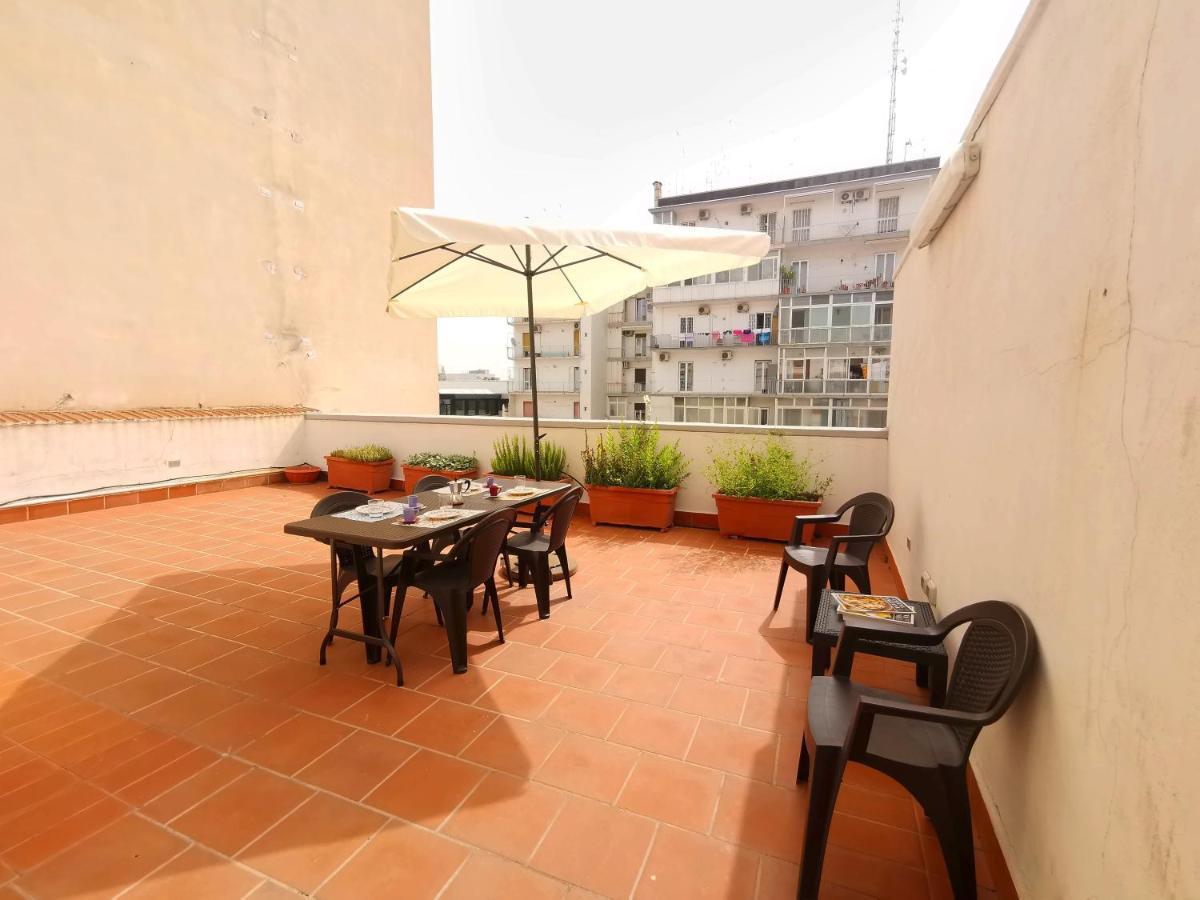 Ferienwohnung Terrazza Cavour Bari Exterior foto